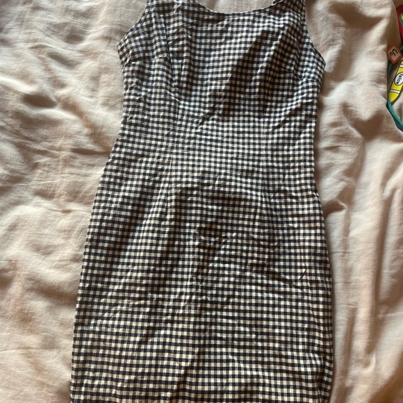 Checkered Dress with Lace-Up Detail - Picture 4 of 5